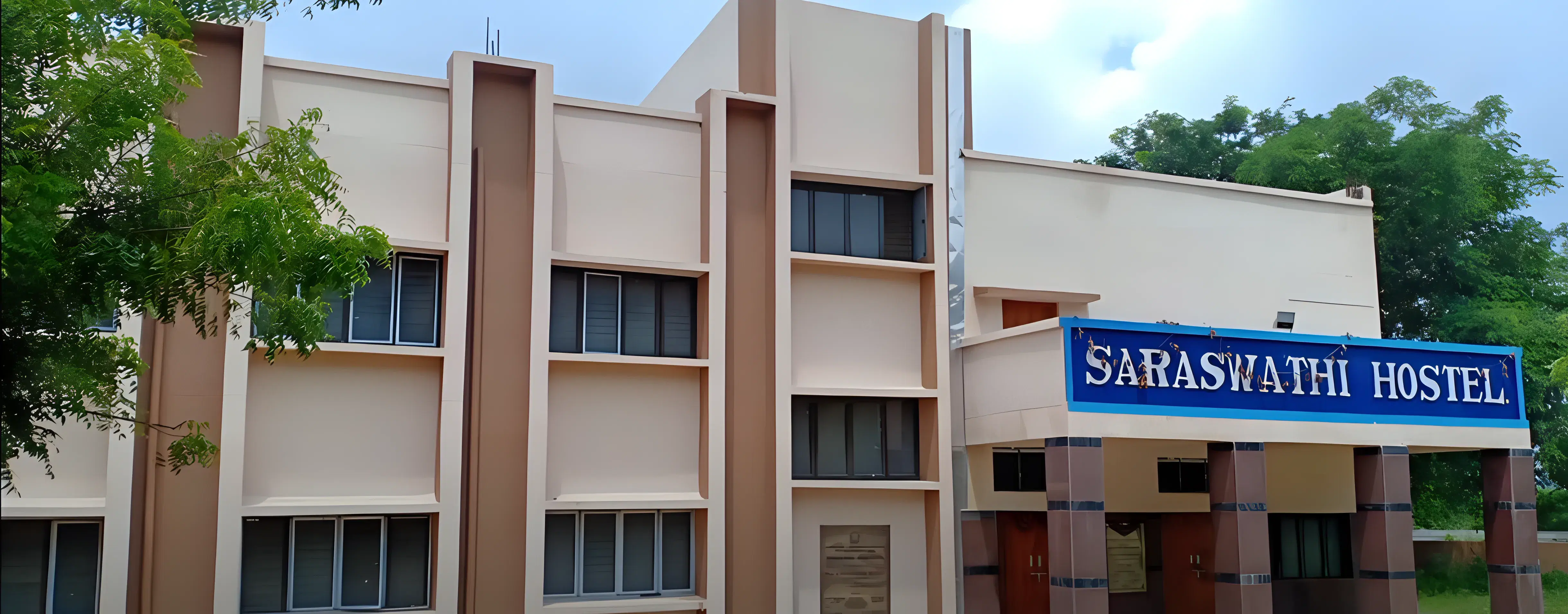 JNTUH Jagtail Hostel photo 5